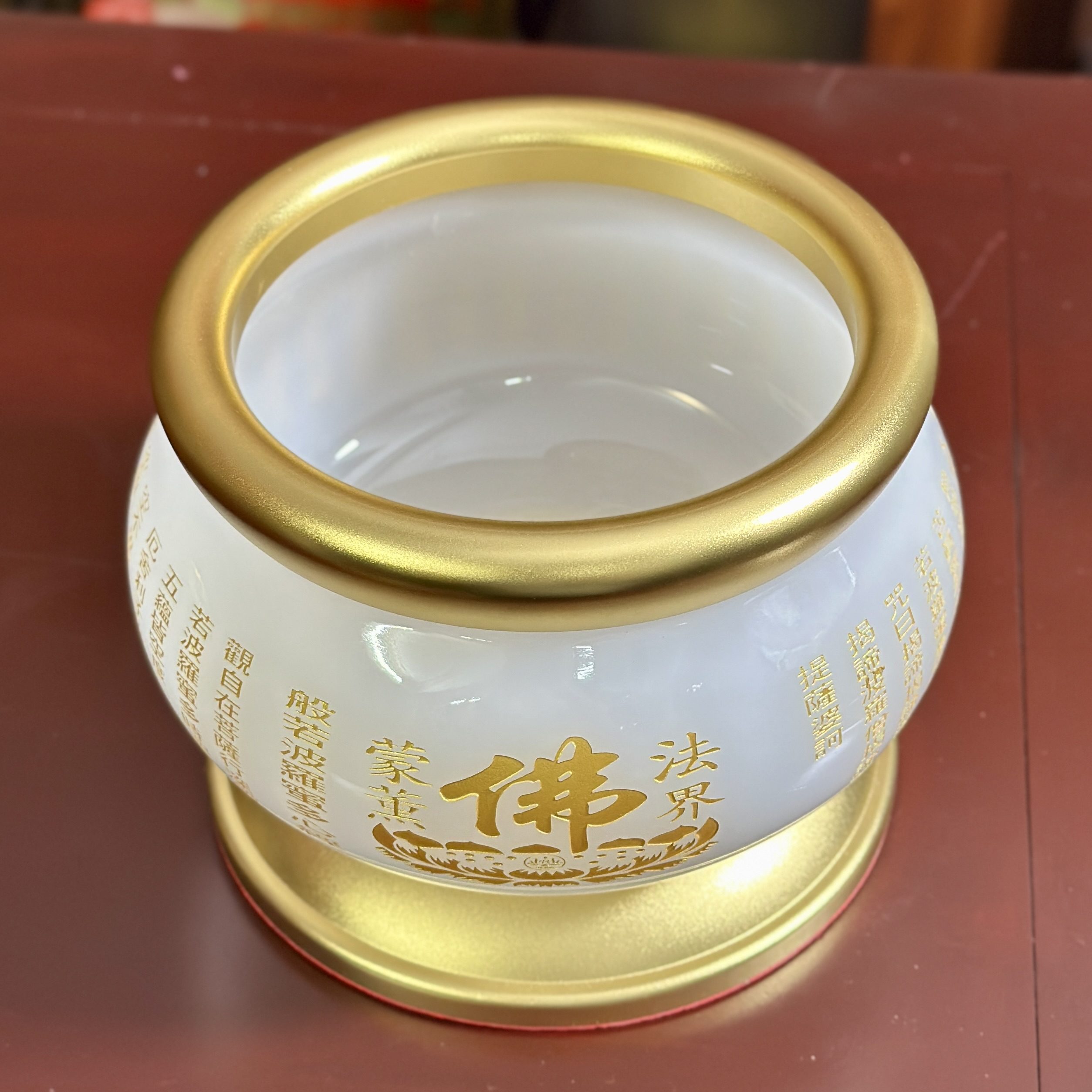 Bát Hương Lưu Ly Trắng Bọc Đồng