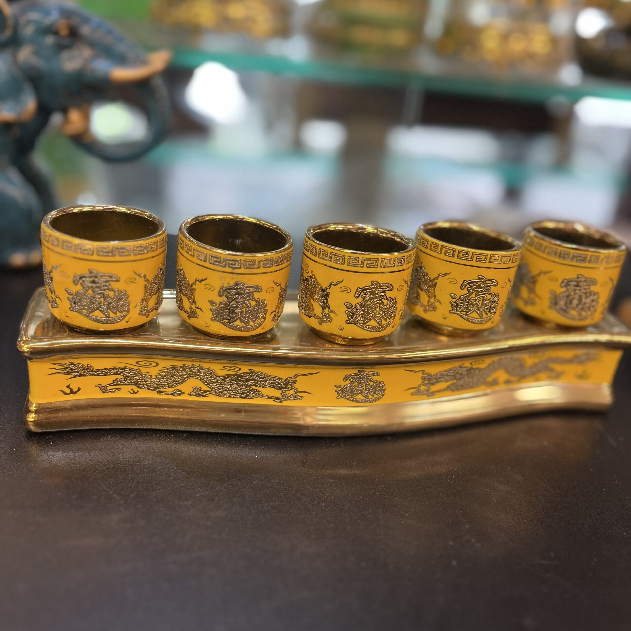 Khay Nước 5 Chén Men Vàng Kim Sa
