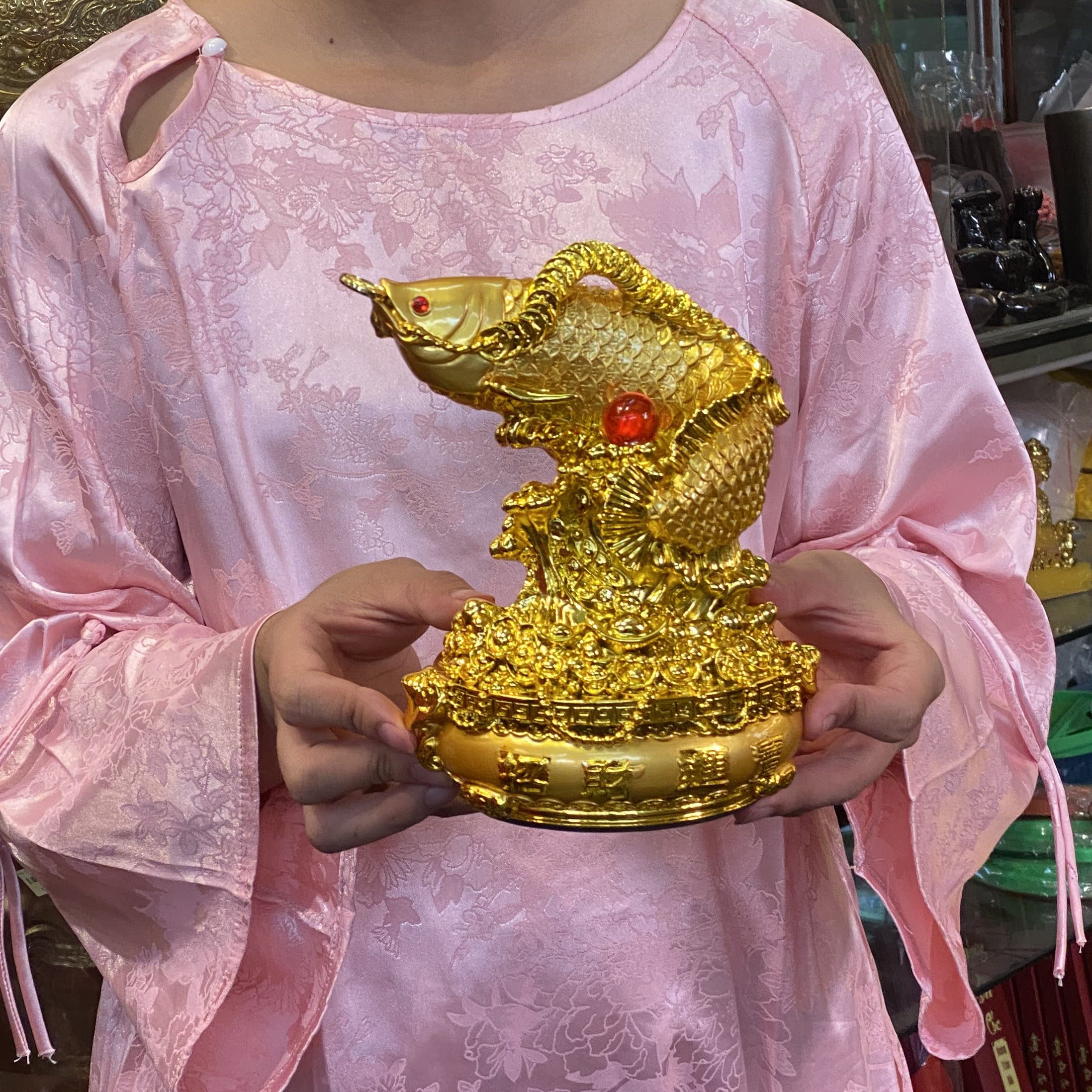 Tượng Cá Kim Long Tụ Bảo