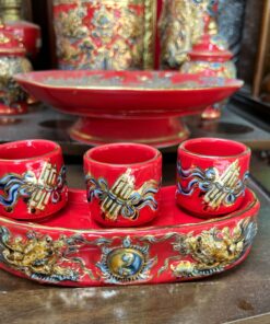 Kỷ/ Khay 3 Chén Men Đỏ Vẽ Vàng 24K