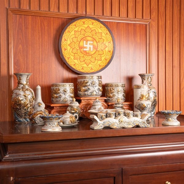 Bộ Thờ Gia Tiên Men Rạn Vẽ Vàng BTGTMRVV2