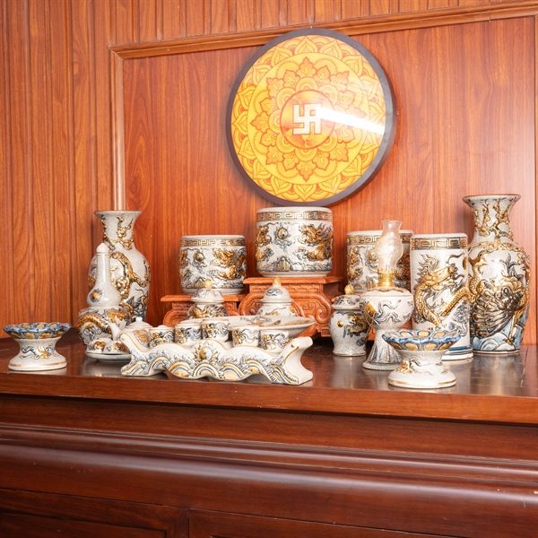 Bộ Thờ Gia Tiên Men Rạn Vẽ Vàng BTGTMRVV2
