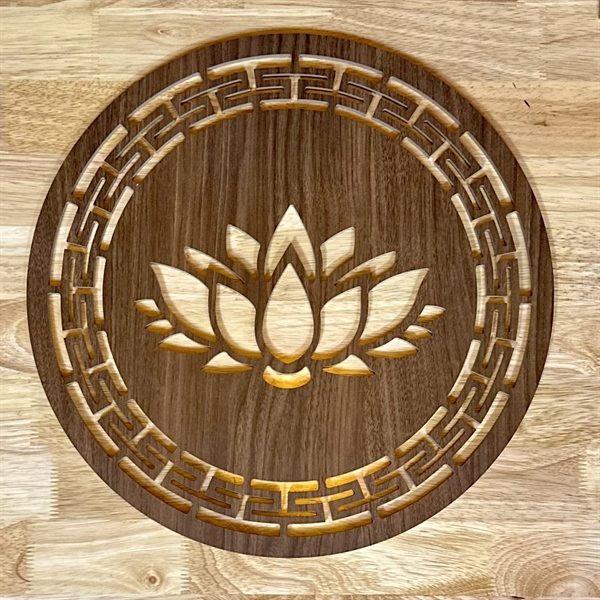 Tấm Trang Trí Trung Tâm Sau Bàn Thờ