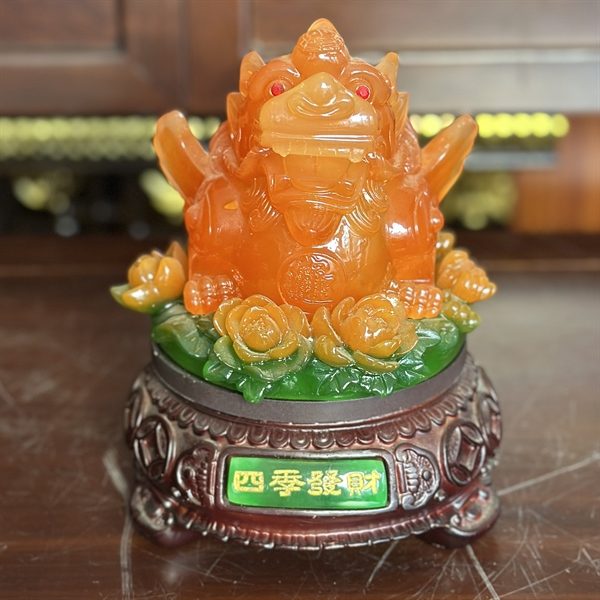 Tỳ Hưu Phong Thuỷ Đế Xoay Đỏ Lưu Ly
