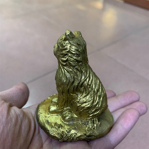 Mèo Đống Phong Thủy