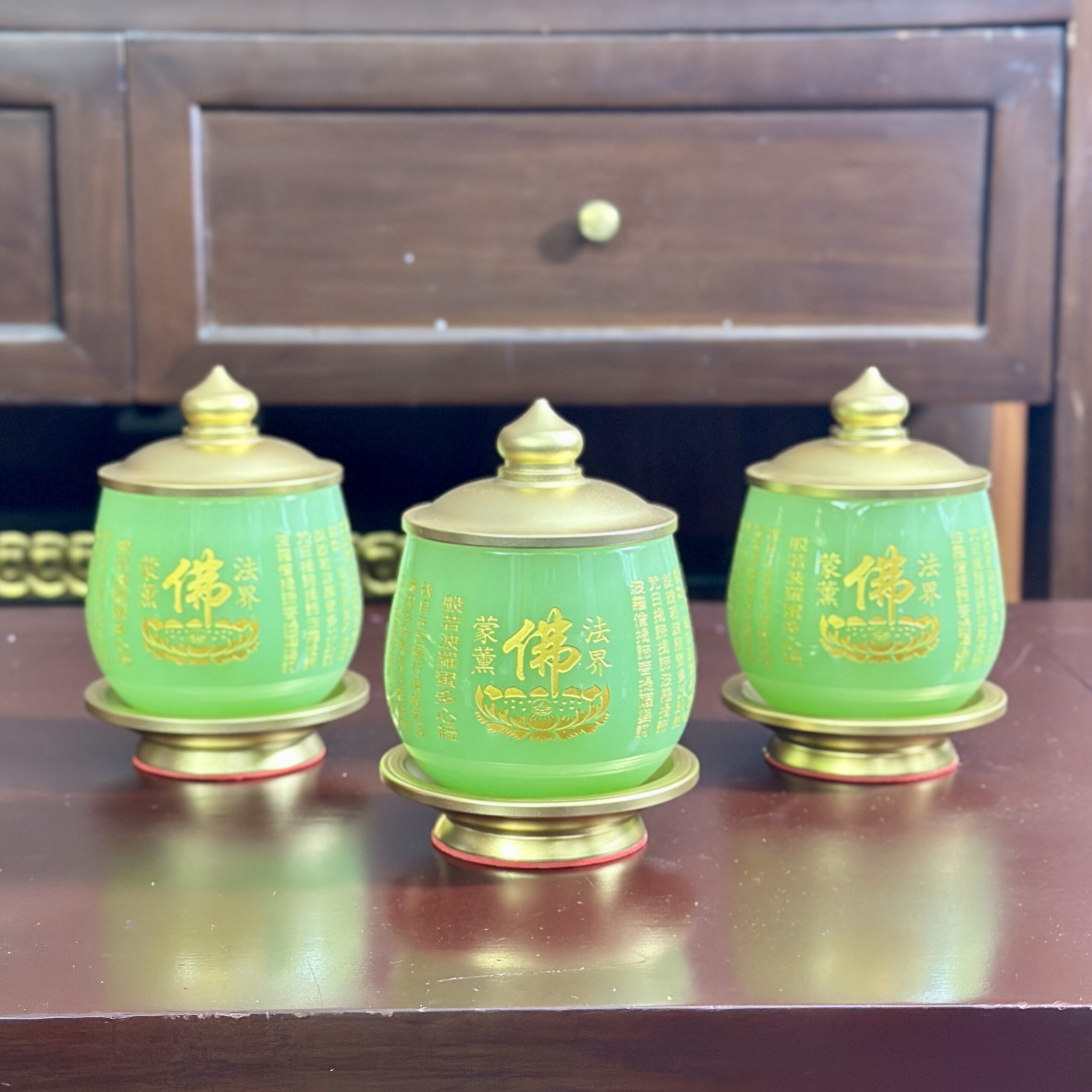 Chóe Thờ Lưu Ly Xanh Bọc Đồng