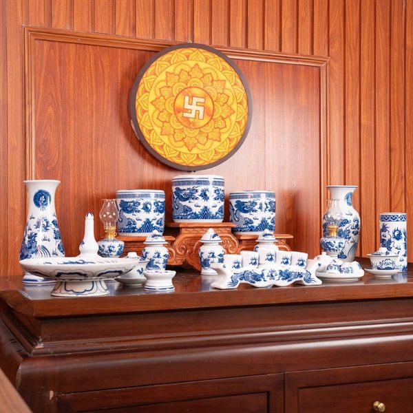 Bộ Đồ Thờ Gia Tiên Sứ Men Trắng BTGTMT1