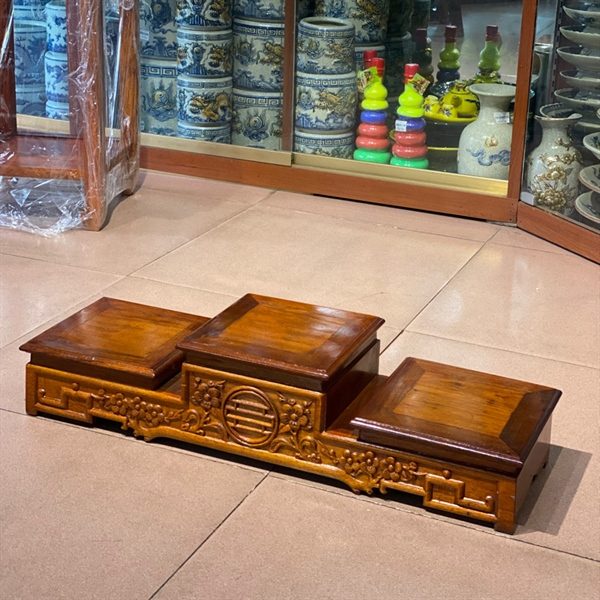 Tam Sơn/Tam Cấp/ Đế Kê 3 Bát Hương Gỗ Hương