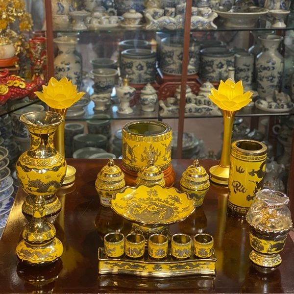 Bộ Bát Hương Sứ Kim Sa Thờ Thần Linh BTL02KS2