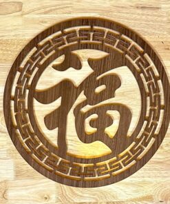 Tấm Trang Trí Trung Tâm Sau Ban Thờ