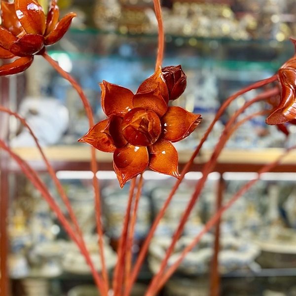 Cành Hoa Sen Gỗ Mít Màu Cánh Gián