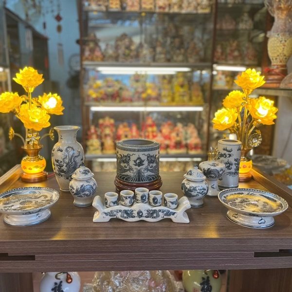 Bộ Đồ Thờ Thần Linh Men Rạn Vẽ BDTTLMRV1