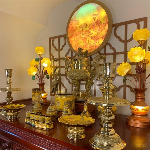 Bộ Bát Hương Sứ Kim Sa Thờ Thần Linh BTL01KS1