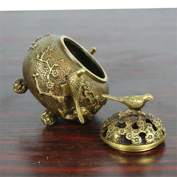 Đốt Trầm Đồng Vàng Hoa Mai Nắp Chim