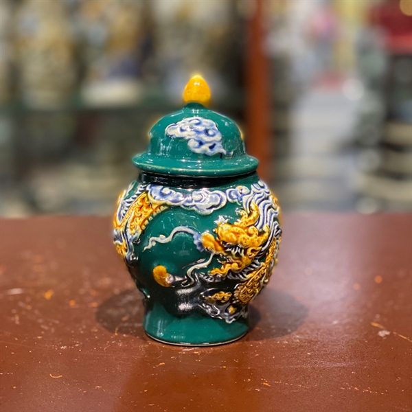 Chóe Thờ Men Xanh Lục Bảo Đắp Nổi
