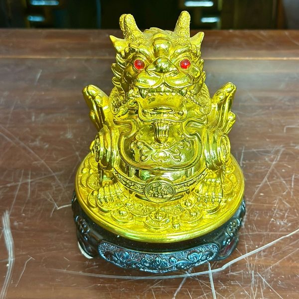 Tỳ Hưu Phong Thủy Đế Xoay Vàng Kim