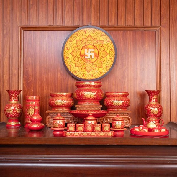 Bộ Đồ Thờ Gia Tiên Sứ Gấm Đỏ BTGTGD1