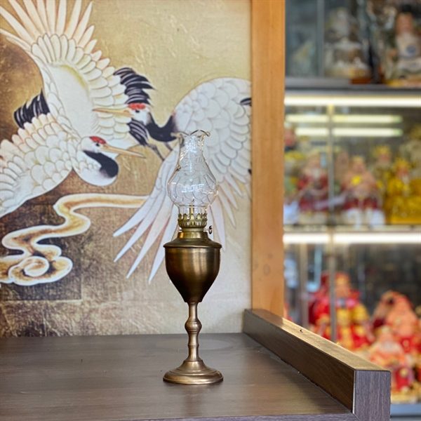 Đèn Dầu Đồng Vàng Dáng Giọt Lệ