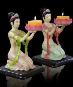 Cô Tiên Dâng Nến