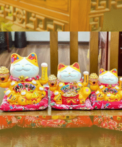 Mèo Thần Tài Vàng Bát Phương Chiêu Tài