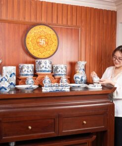 Bộ Đồ Thờ Gia Tiên Men Lam Vẽ Vàng 24K 2 BTGTLVV2