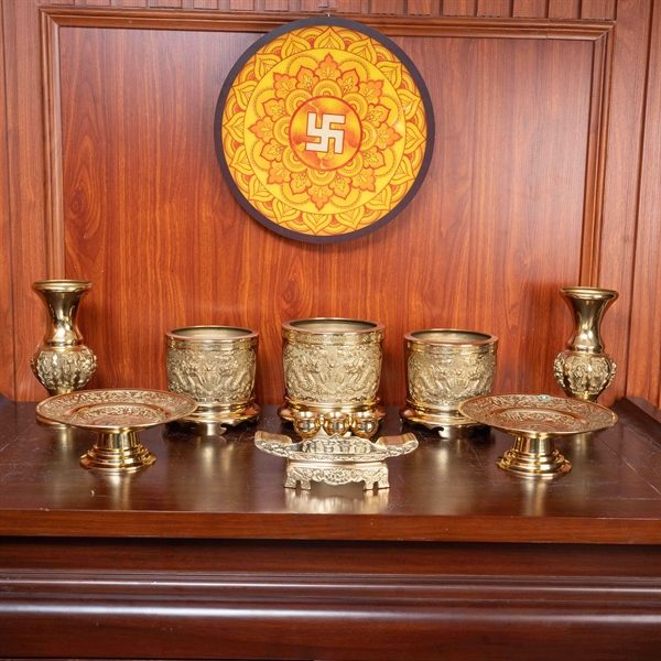 Bộ Đồ Thờ Gia Tiên Đồng Vàng BTGTDV1