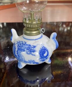 Đèn Dầu 3 Chân Men Lam
