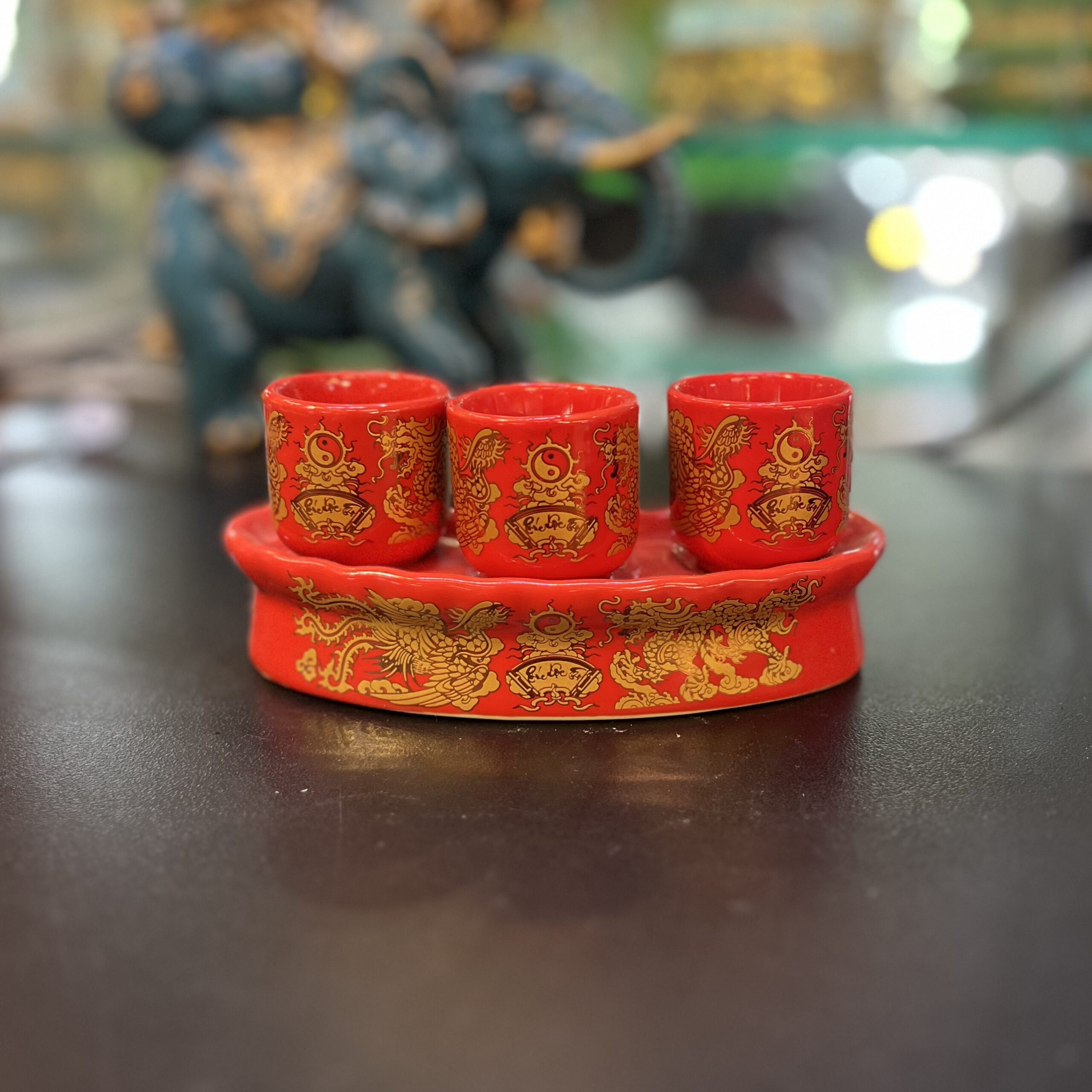 Kỷ / Khay 3 Chén Sứ Men Đỏ Bát Tràng