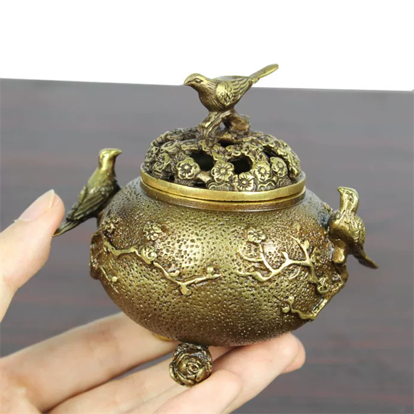 Đốt Trầm Đồng Vàng Hoa Mai Nắp Chim