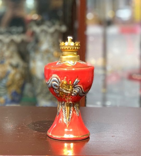 Đèn Dầu Men Đỏ Vẽ Vàng