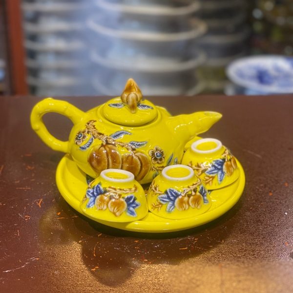 Bộ Ấm Chén Trà Thờ 3 Chén Men Vàng Hoàng Kim Đắp Nổi