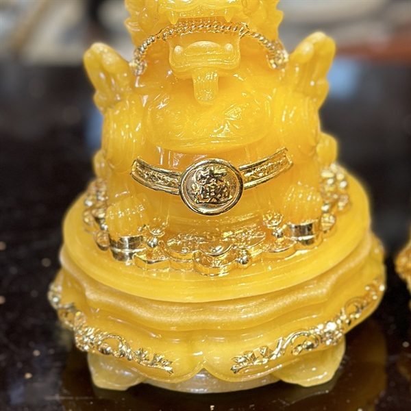 Tỳ Hưu Phong Thủy Đế Xoay Bột Đá Vàng