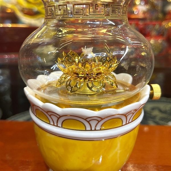 Đèn Dầu Vân Đá Vàng