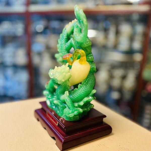 Thanh Long Nhả Ngọc Cuộn Củ Cải