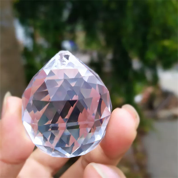 Cầu Treo Phong Thủy Pha Lê Trắng