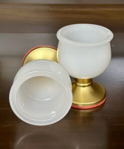 Chén Thờ Lưu Ly Trắng Bọc Đồng