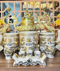 Bộ Đồ Thờ Gia Tiên Đỉnh Đồng Vàng Men Rạn Đắp Nổi Vẽ Vàng 24K