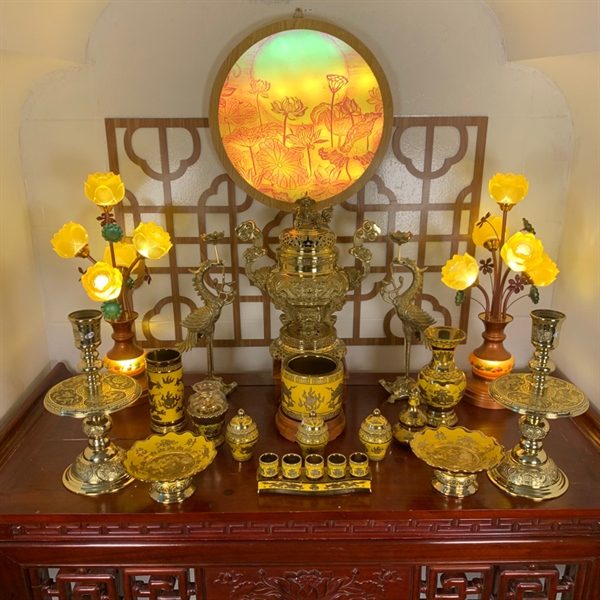 Bộ Bát Hương Sứ Kim Sa Thờ Thần Linh BTL01KS1