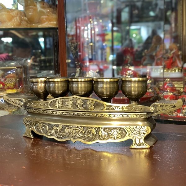Kỷ Ngai Thờ 5 Chén Đồng Hun