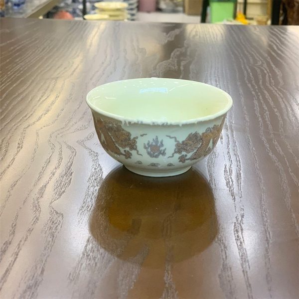 Bát Thờ Rồng Men Vàng Ngà