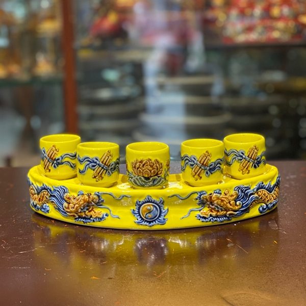 Khay/ Kỷ Nước 5 Chén Men Vàng Hoàng Kim Đắp Nổi