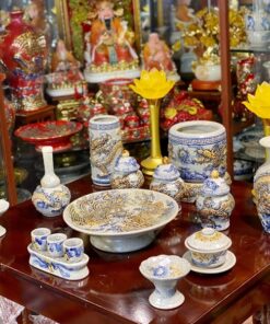 Bộ Đồ Thờ Thần Linh Men Rạn Đắp Nổi BDTTLMR01