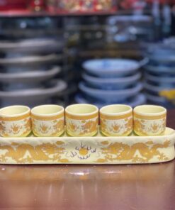 Khay / Kỷ Nước 5 Chén Men Vàng Ngà