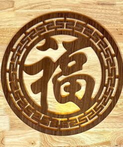 Tấm Trang Trí Trung Tâm Sau Bàn Thờ