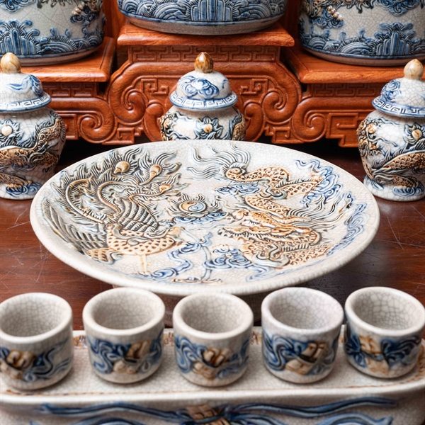 Bộ Đồ Thờ Gia Tiên Men Rạn Đắp Nổi BTGTMRDN4
