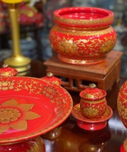Bộ Đồ Thờ Thần Linh Sứ Gấm Đỏ BDTTLGD02