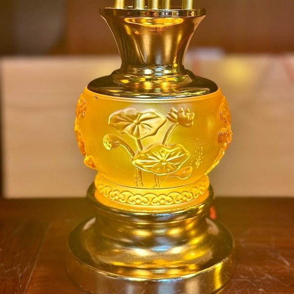Đèn Thờ 5 Bông Hoa Sen Lưu Ly Thân Nổi Lá Xanh