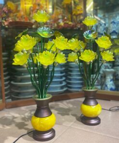 Đèn Thờ Hoa Sen 13 Bông Lưu Ly Thân Đá Ngọc Hoàng Long