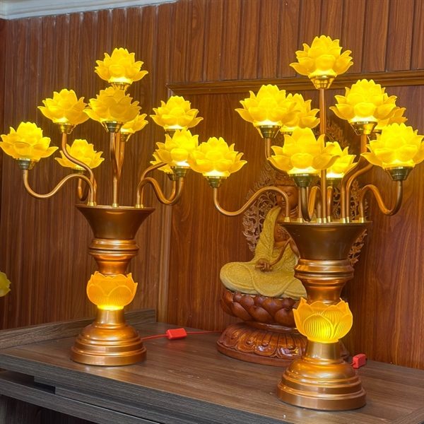 Đèn Thờ Hoa Sen 9 Bông Lưu Ly Thân Hoa Sen