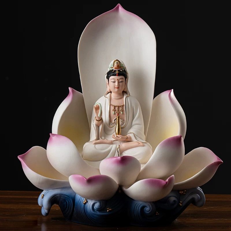 Tượng Quan Âm Ngồi Tọa Sen Sứ Đức Hóa